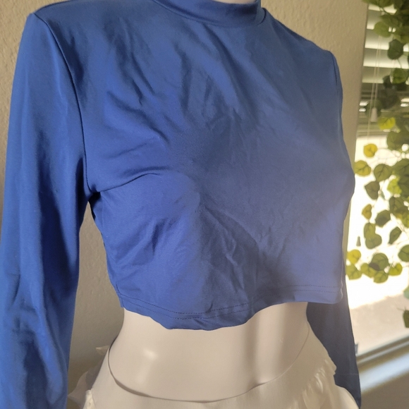 Lot of Shein - Skirt and 4 Tops - Picture 4 of 15